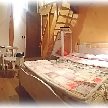 La Guide Bed & Breakfast