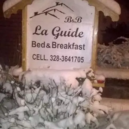 La Guide Bed & Breakfast *